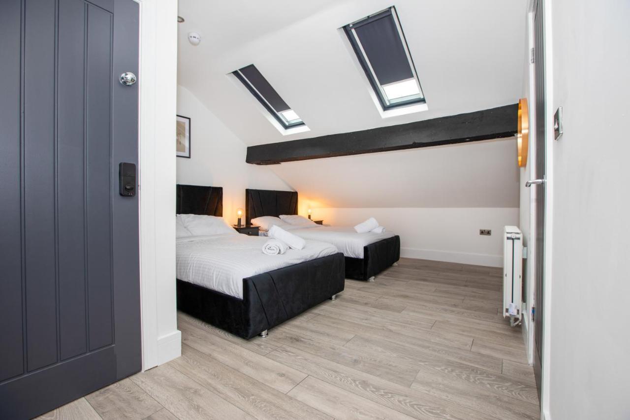 Stylish Stay Near The Stadium Walk To The Action Ливърпул Екстериор снимка