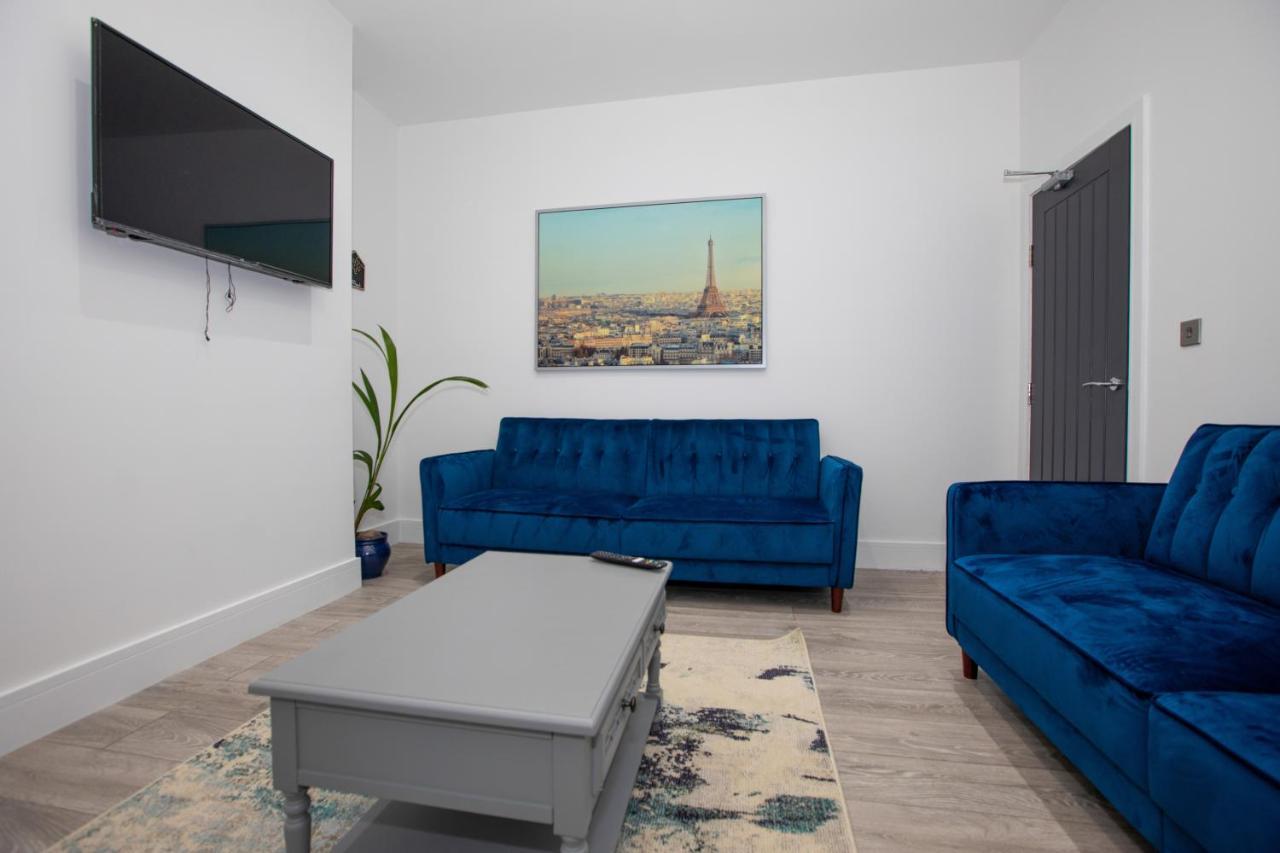 Stylish Stay Near The Stadium Walk To The Action Ливърпул Екстериор снимка